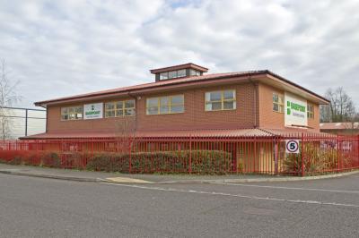 Industrial Unit in Basingstoke - photo 2