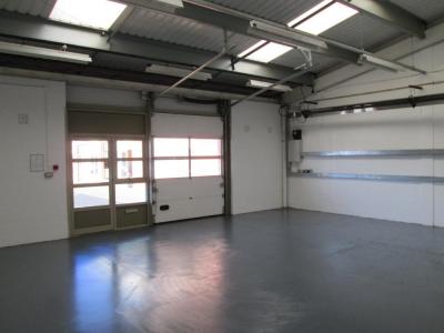Industrial Unit in Gosport - photo 2