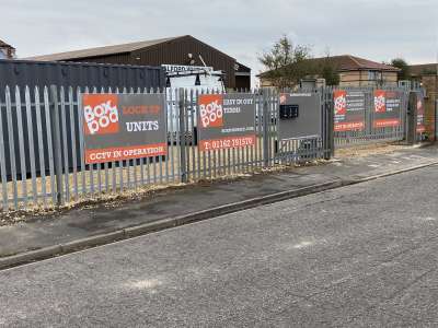 Industrial Unit in Mablethorpe - photo 2