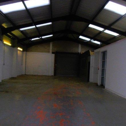 Industrial Unit in Manchester - photo 2