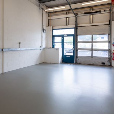 Industrial Unit in Portsmouth - photo 2