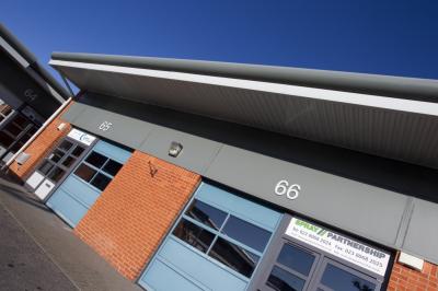 Industrial Unit in Southampton - photo 3