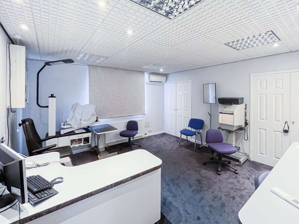 Investment in Poole - photo 2