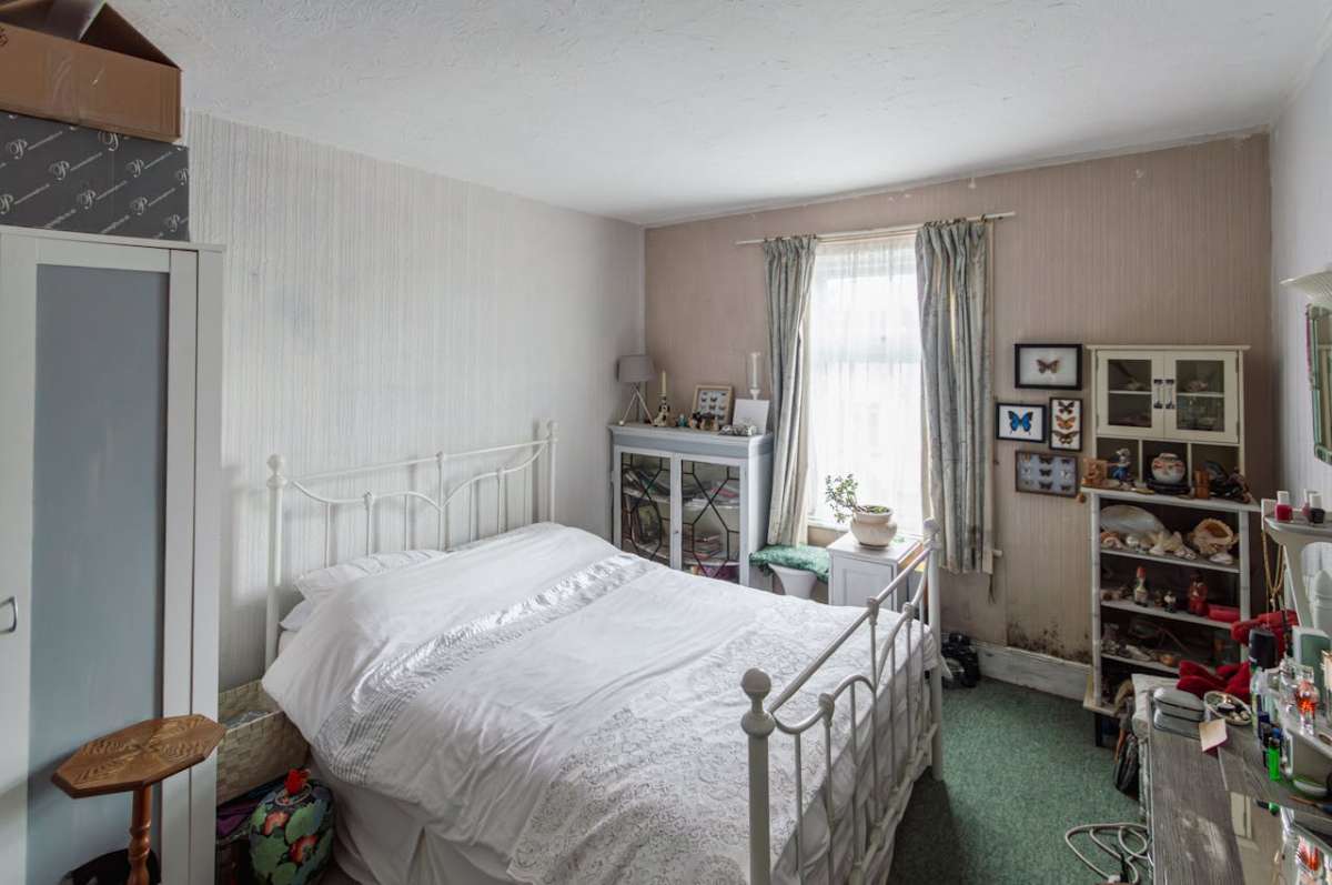 Investment in Wimborne Minster - photo 4