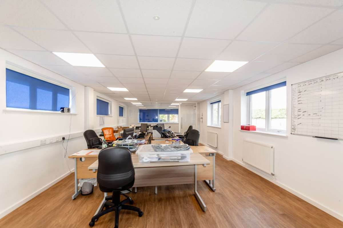 Investment in New Milton - photo 3