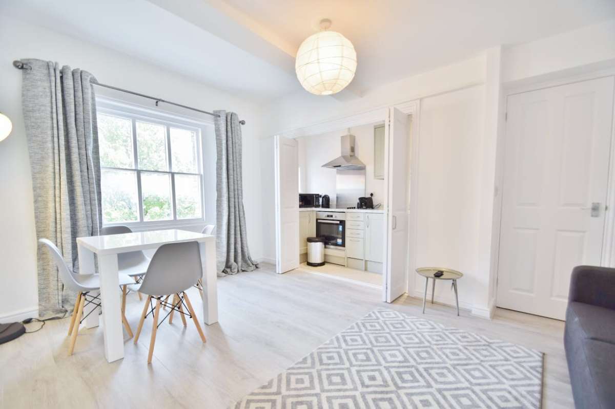 Investment in Winchester - photo 2