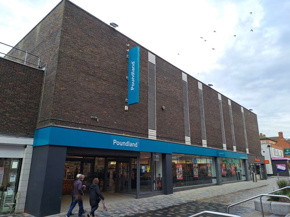 Investment in Camberley - photo 2