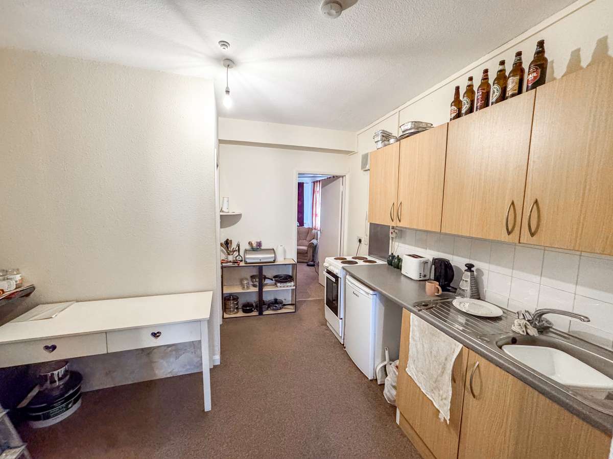 Investment in Newquay - photo 4