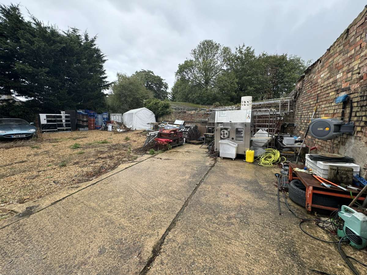 Land in Peterborough - photo 4