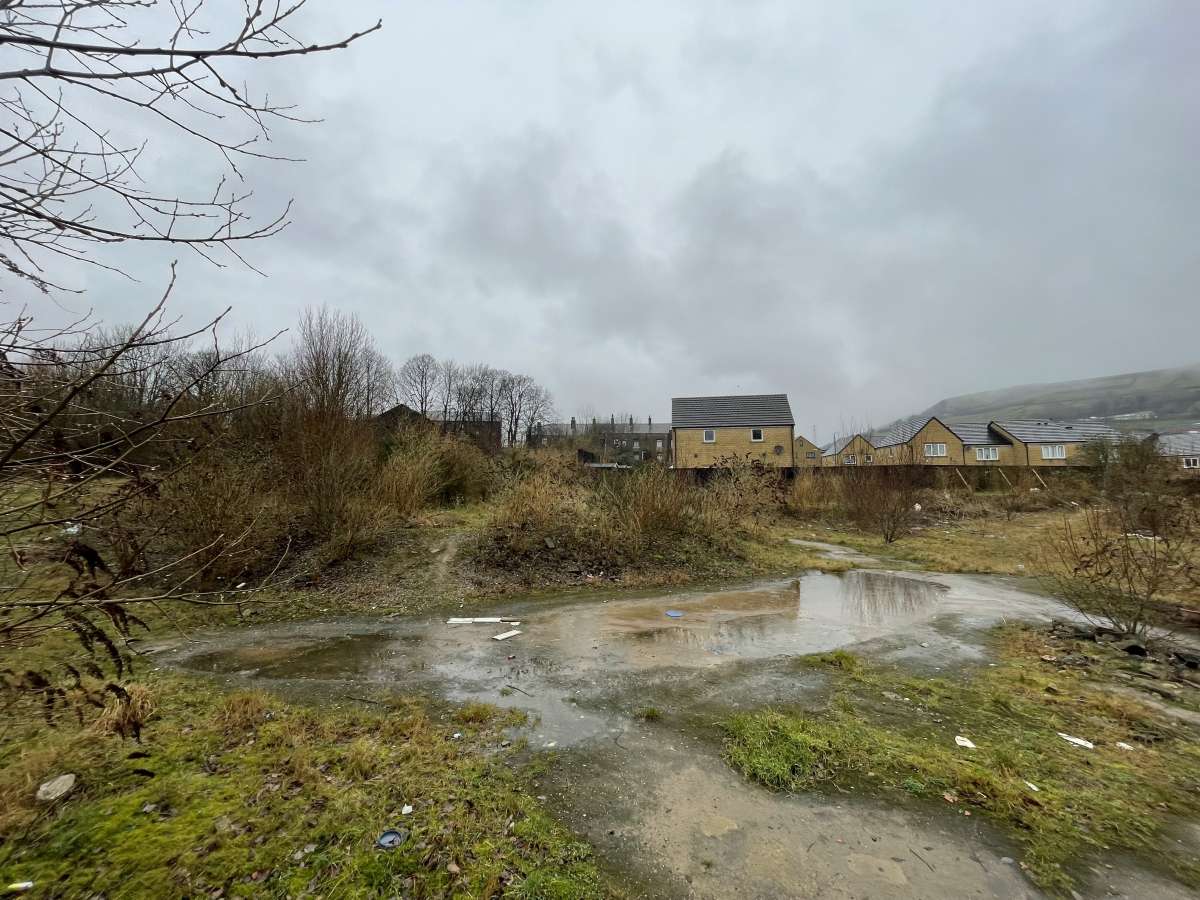 Land in Halifax - photo 3