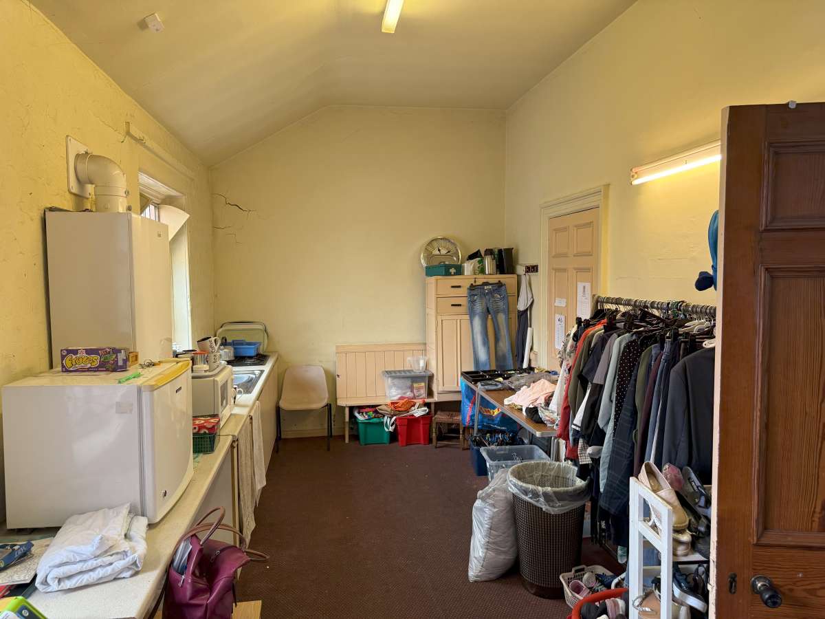 Land in Leeds - photo 4