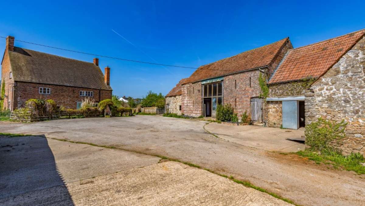 Land in Gloucester - photo 4