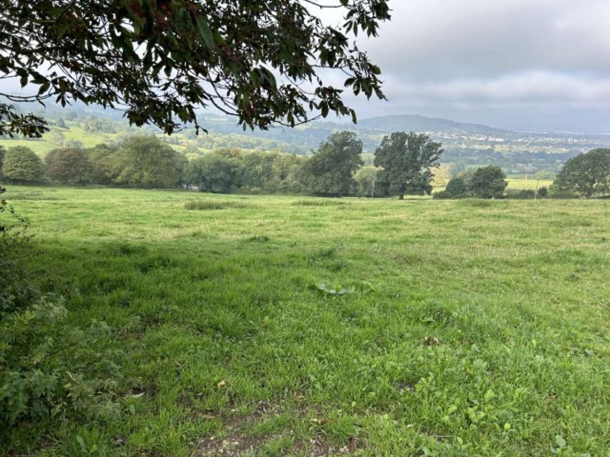 Land in Gloucester - photo 3