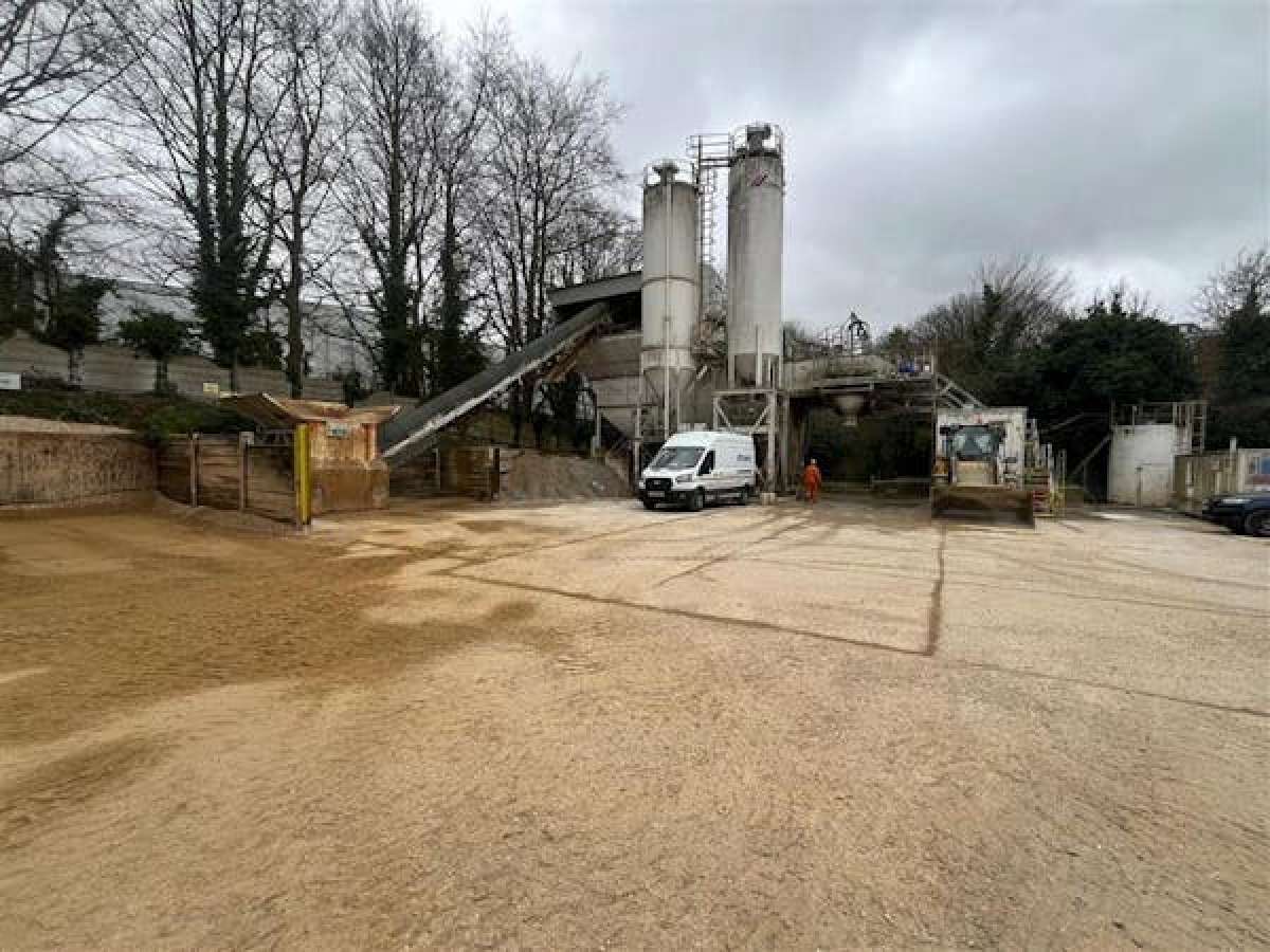 Land in Winchester - photo 4