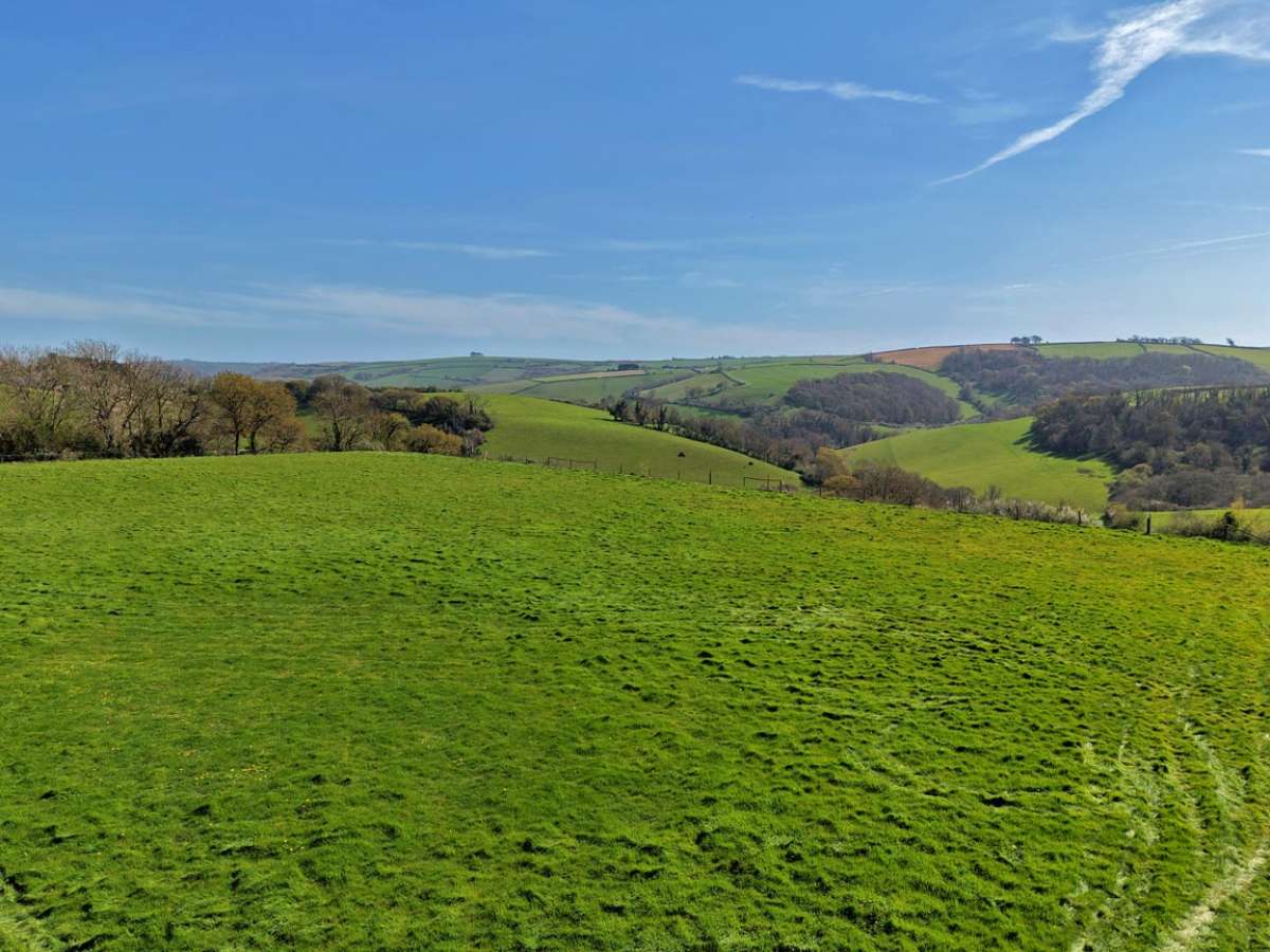 Land in Totnes - photo 3