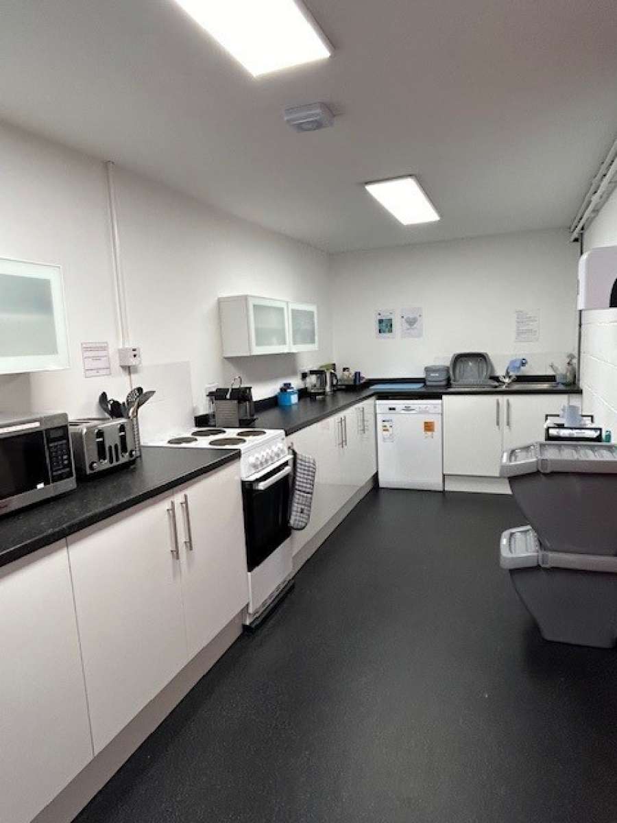 Office in Dundee - photo 3