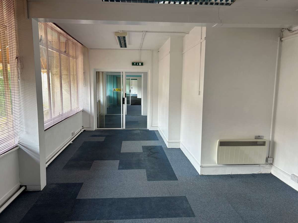 Office in Plymouth - photo 4