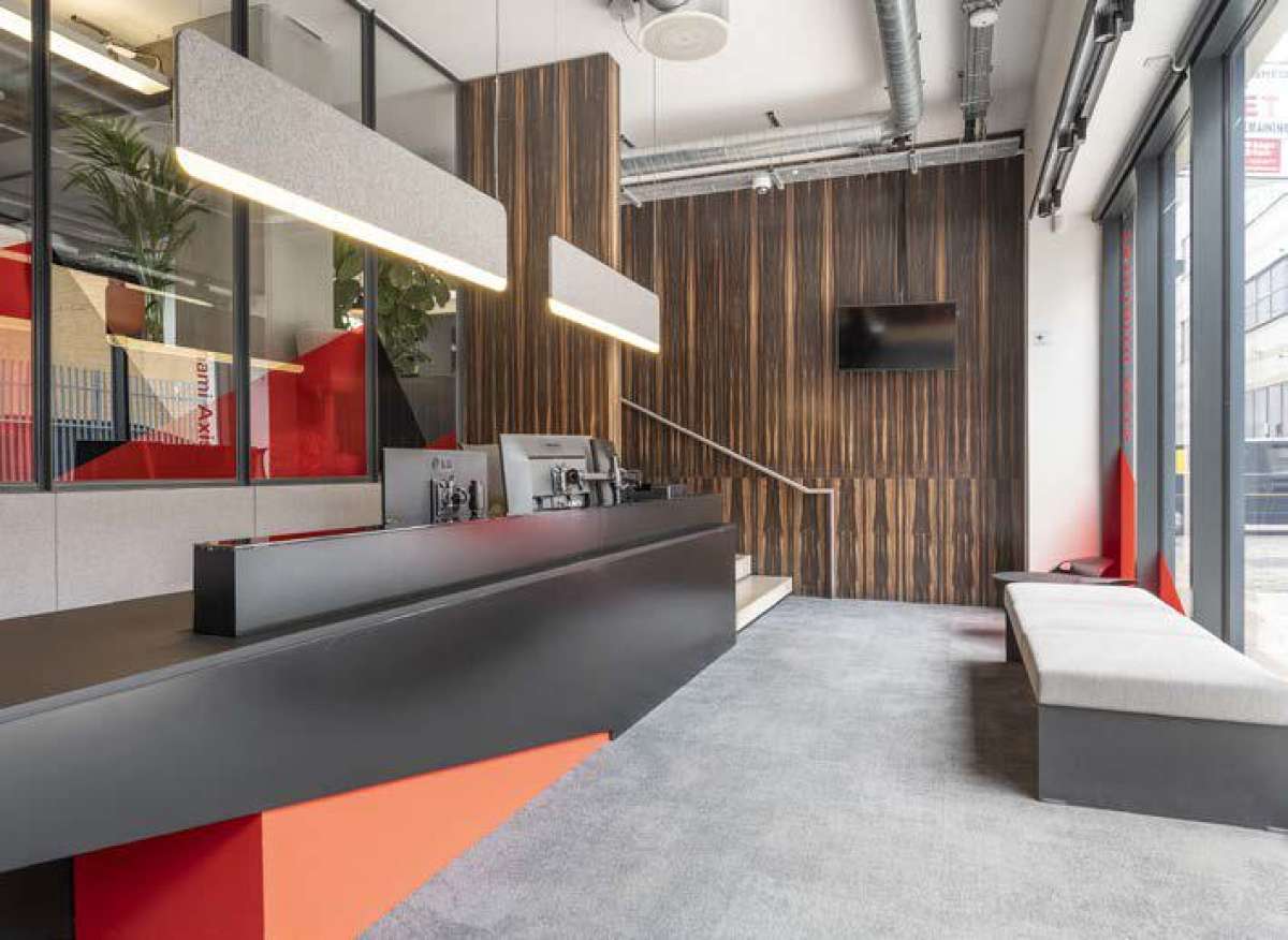 Office in London - photo 2