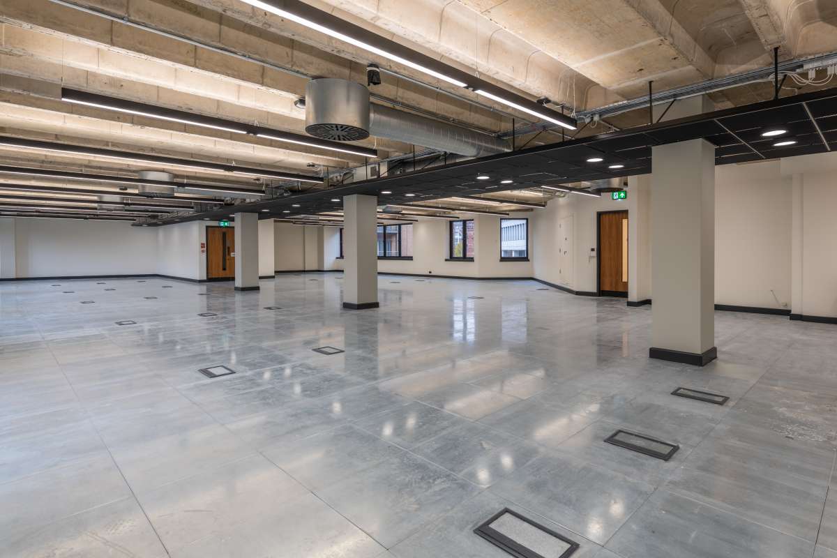 Office in Bristol - photo 3