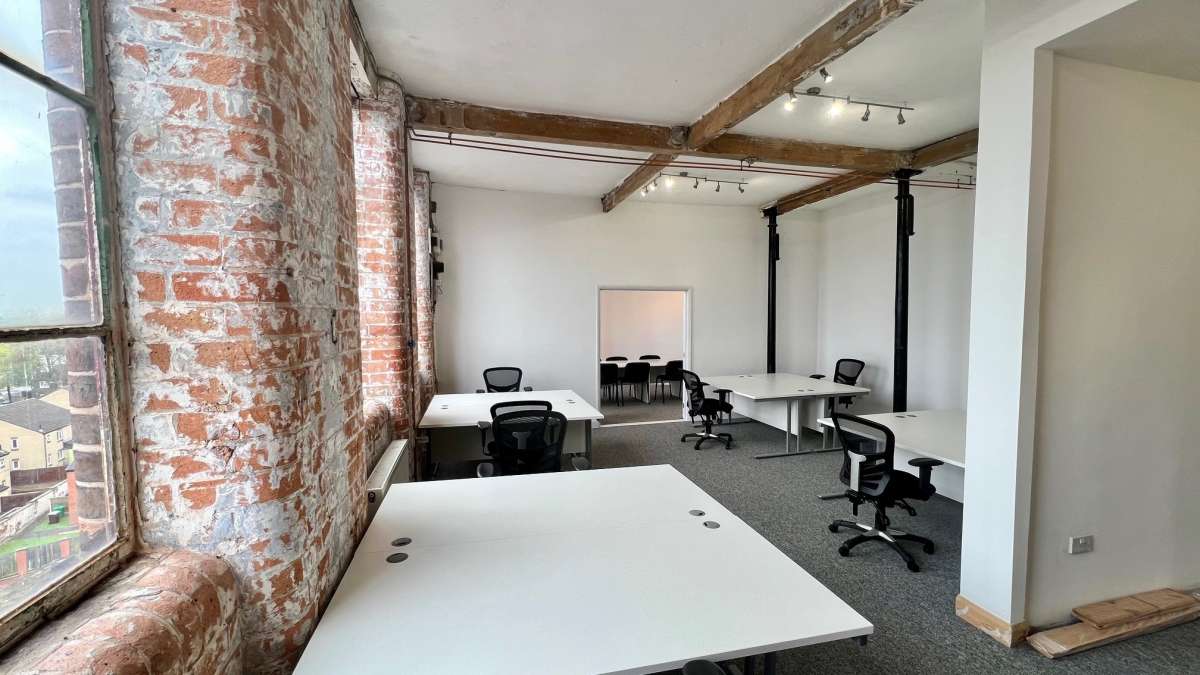 Office in Nottingham - photo 4