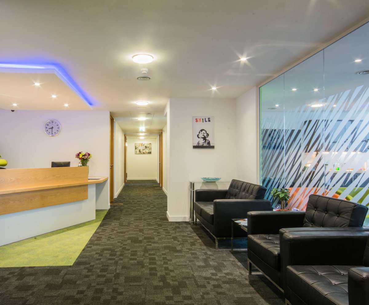 Office in Reading - photo 3