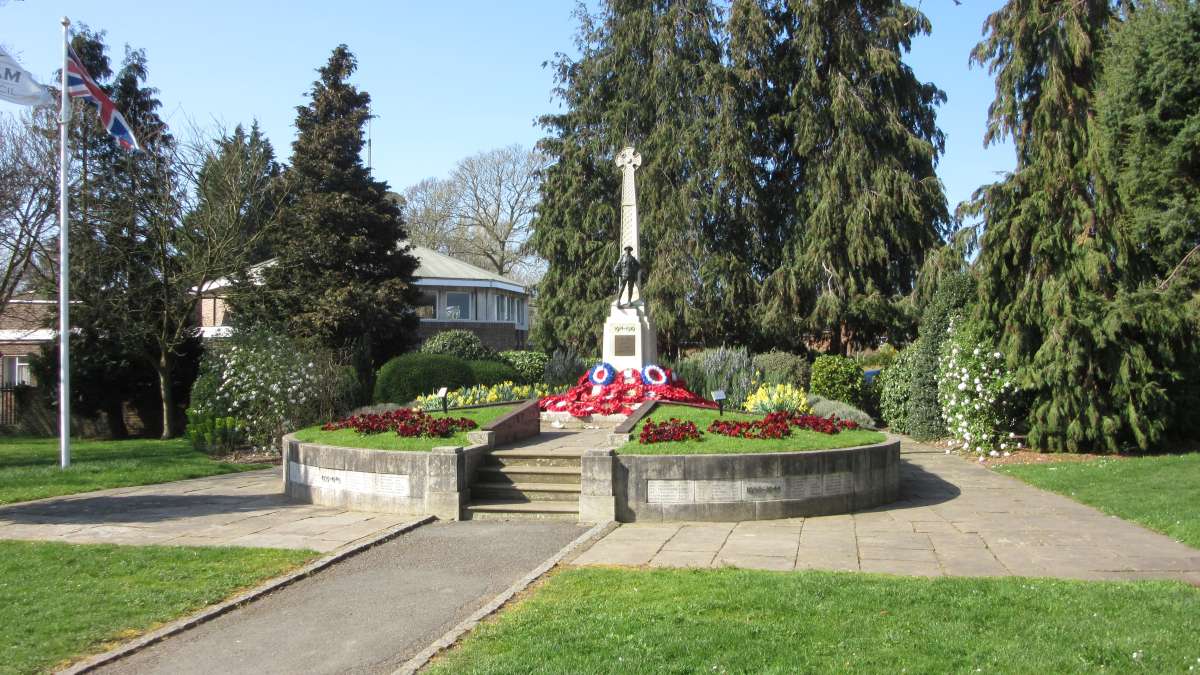 Office in Slough - photo 4