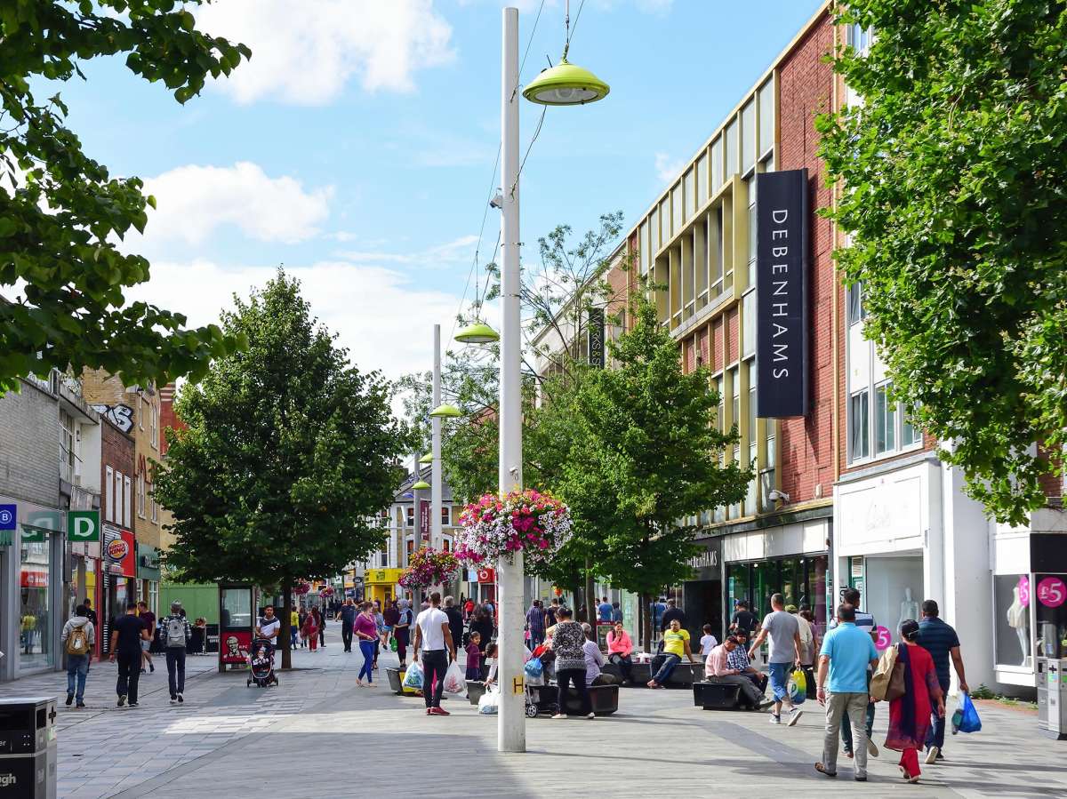 Office in Slough - photo 4