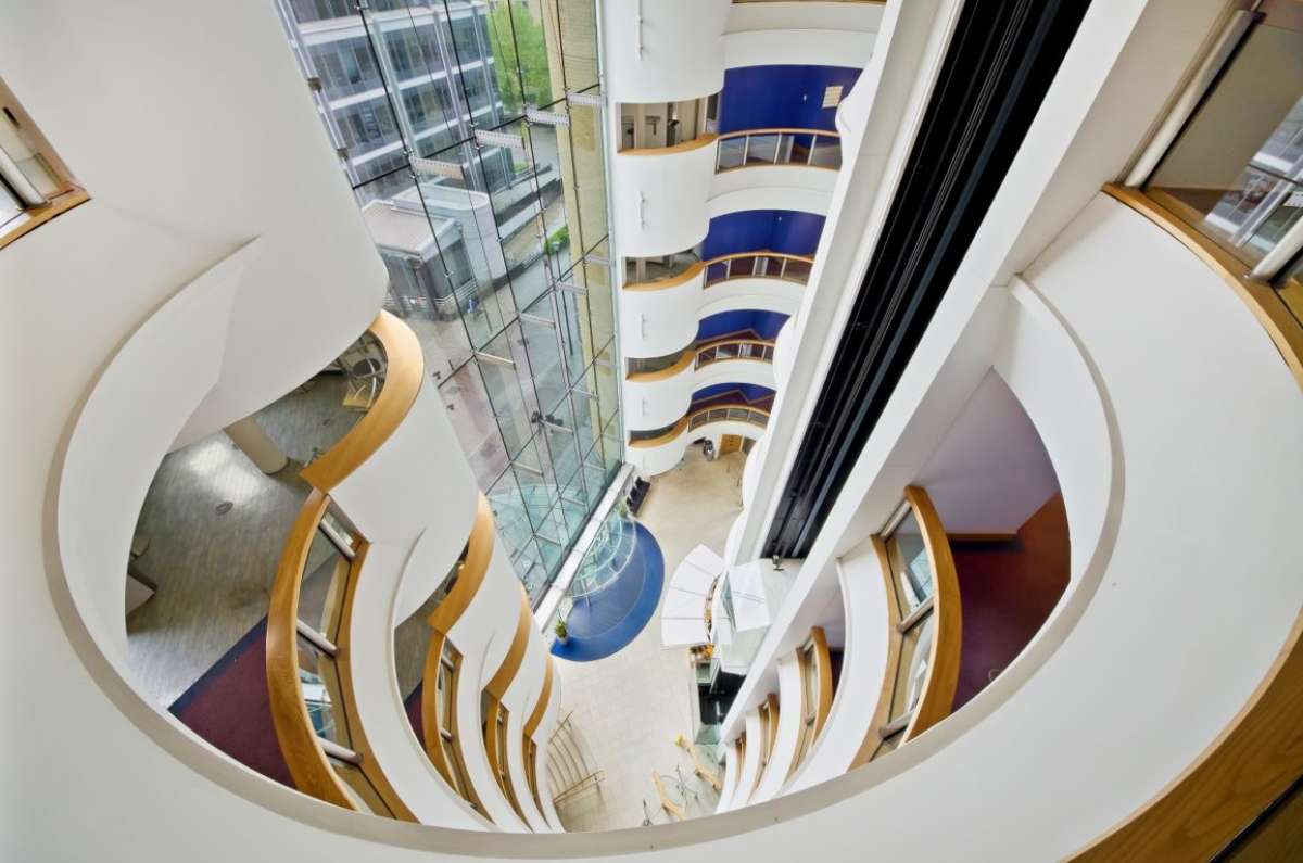 Office in Bristol - photo 3