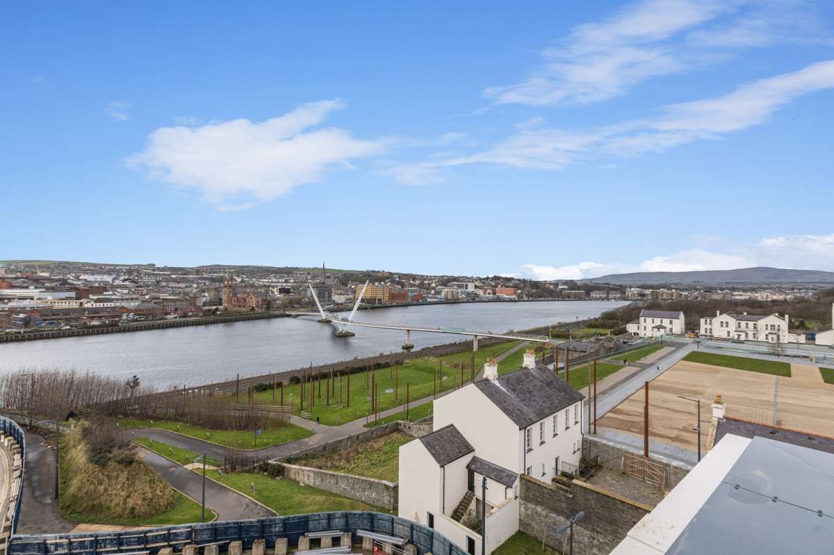 Office in Londonderry - photo 2