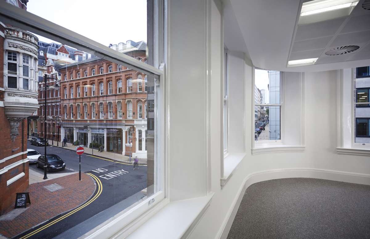 Office in Birmingham - photo 4
