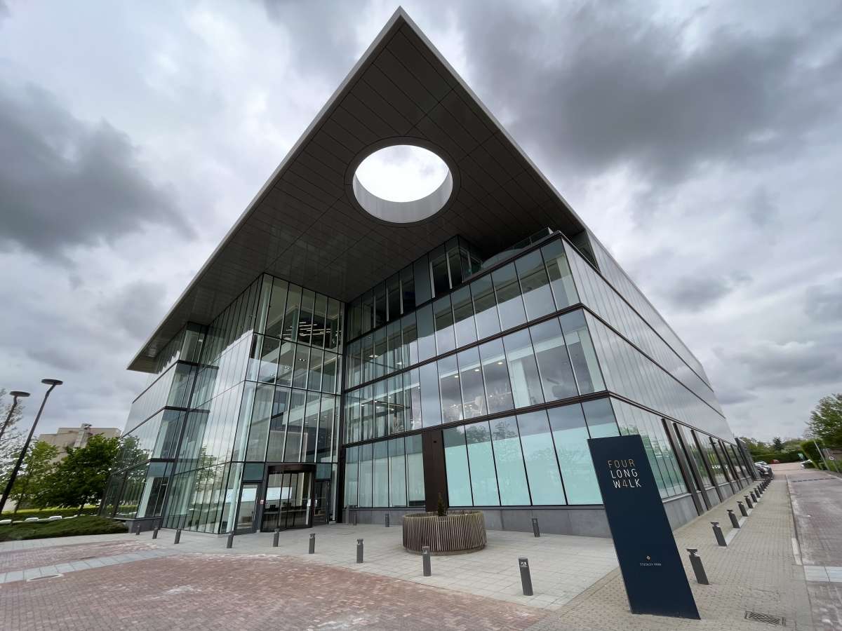 Office in Uxbridge - photo 3