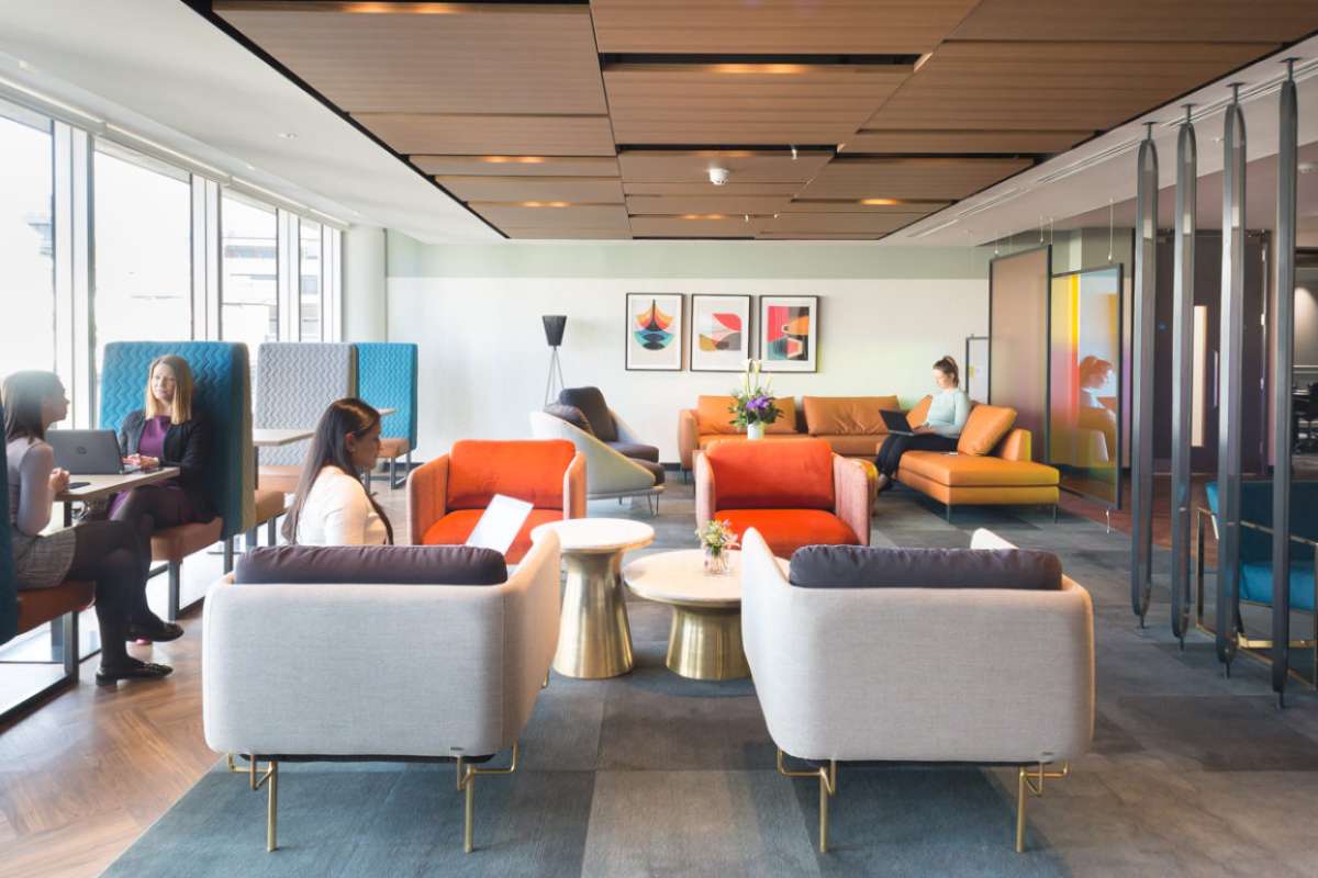 Office in London - photo 2