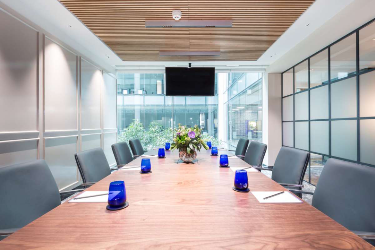 Office in London - photo 3