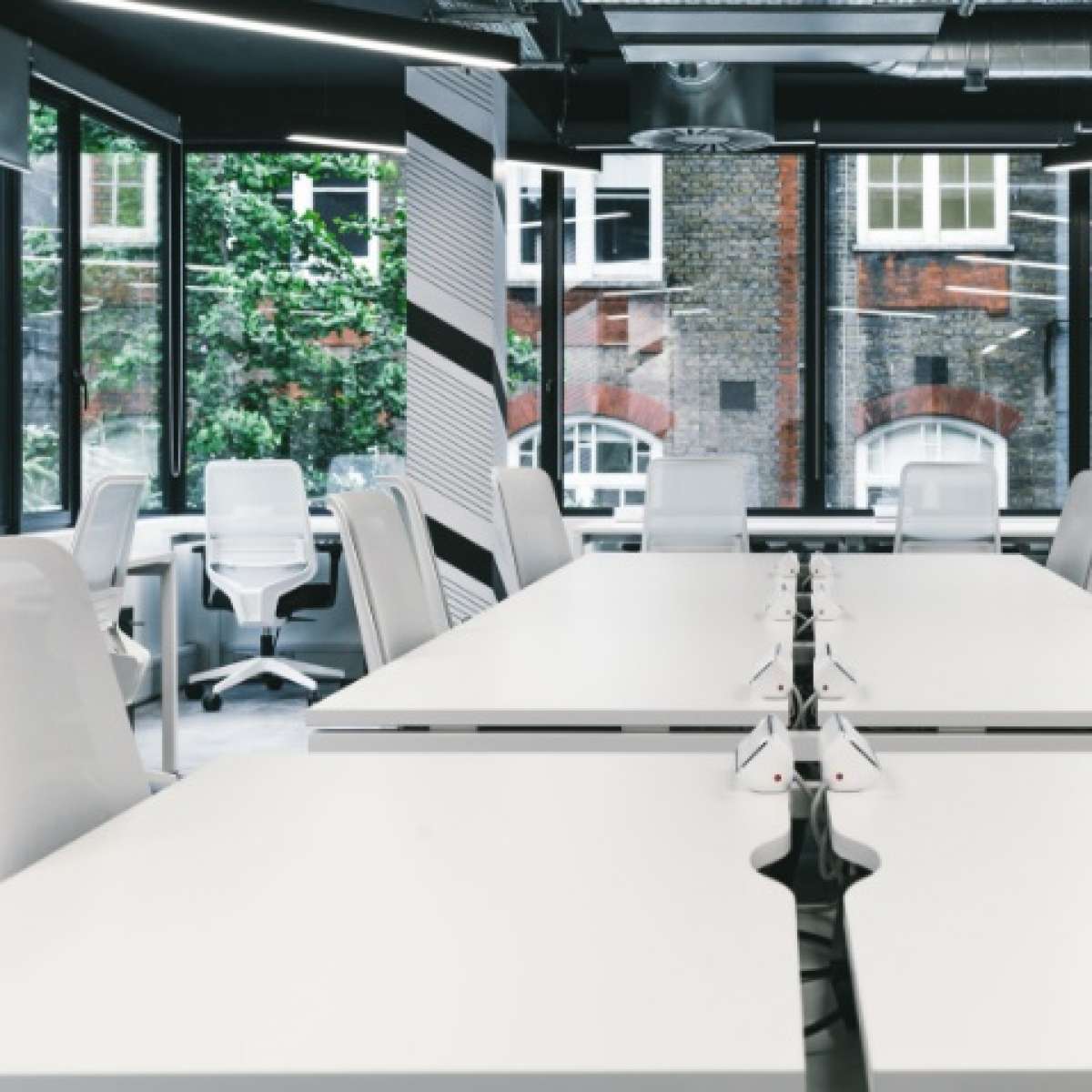 Office in London - photo 2