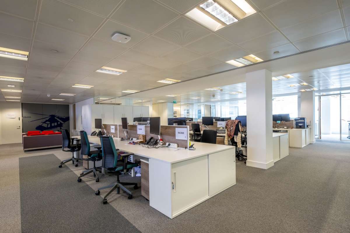 Office in London - photo 3