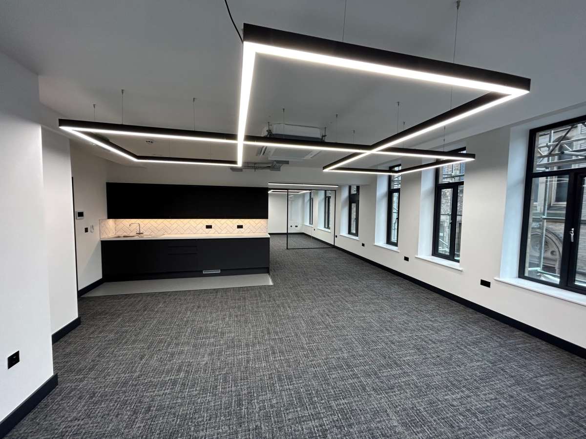 Office in Halifax - photo 4