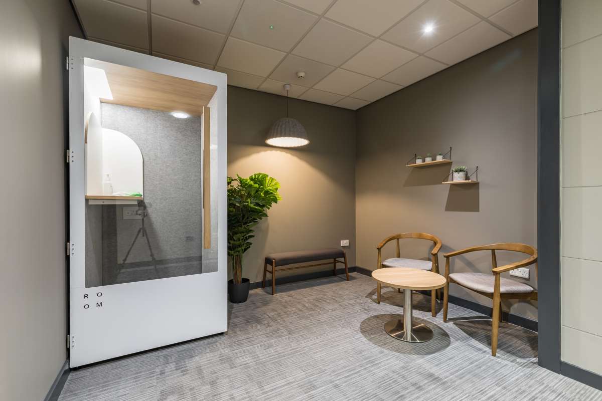 Office in Leeds - photo 4