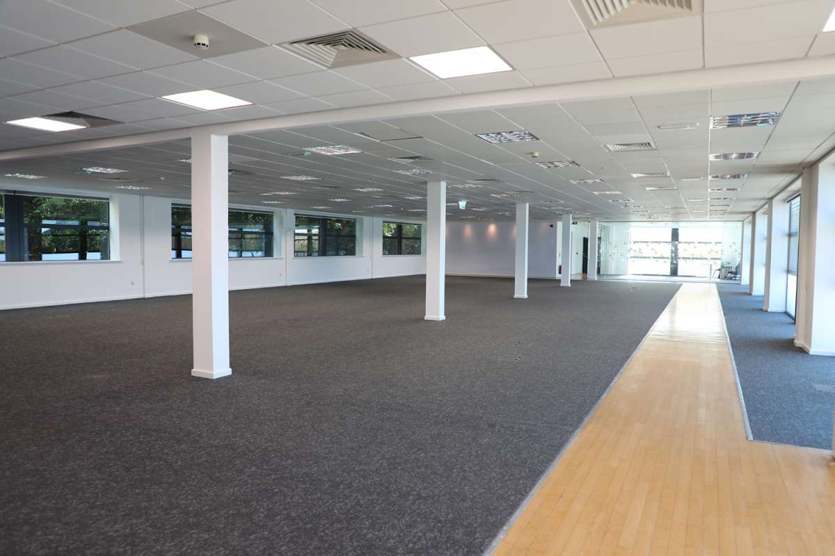 Office in Wakefield - photo 2