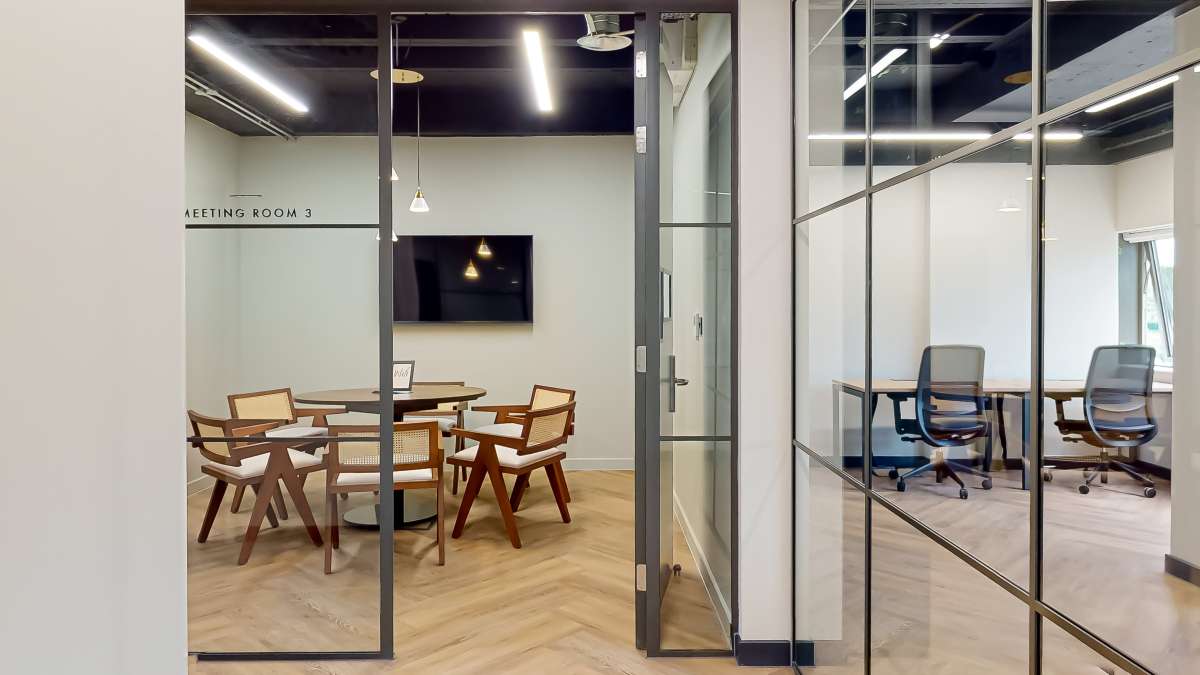 Office in Milton Keynes - photo 4