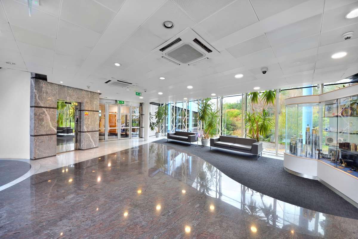 Office in Dunfermline - photo 2