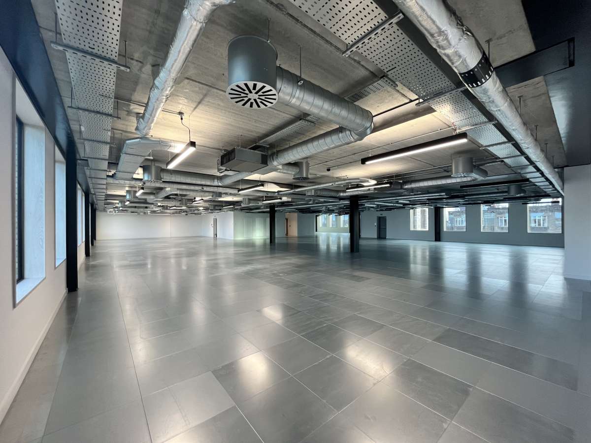 Office in London - photo 4