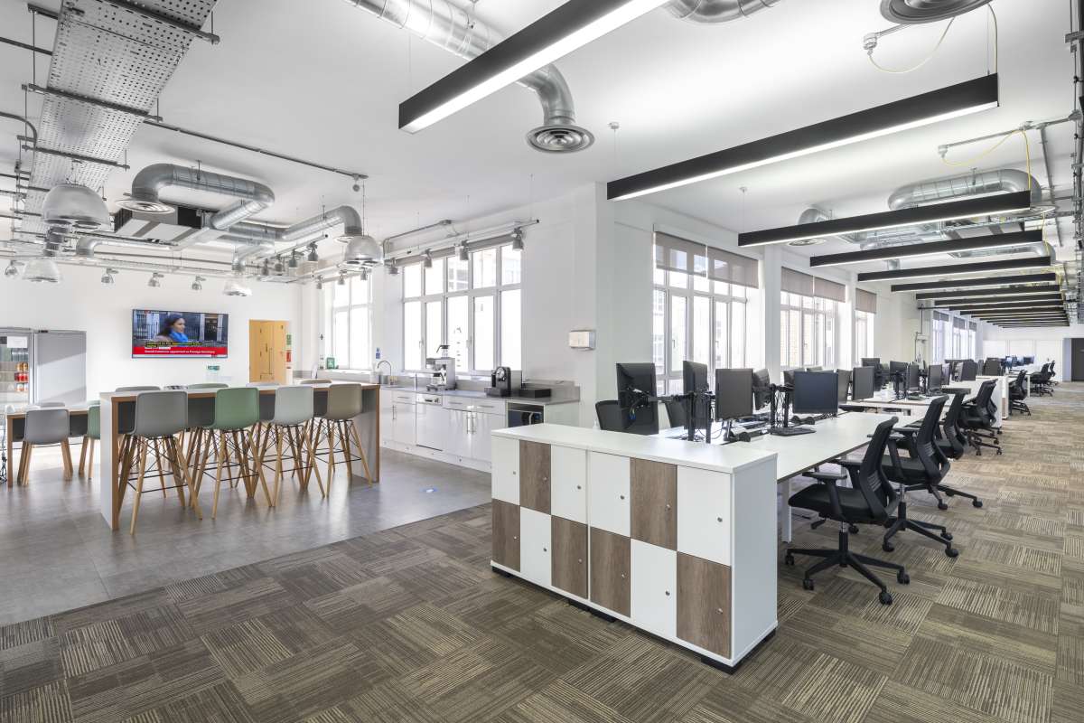 Office in London - photo 4