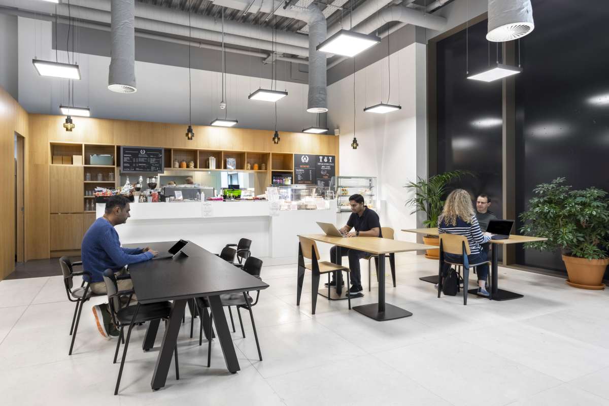 Office in Milton Keynes - photo 4