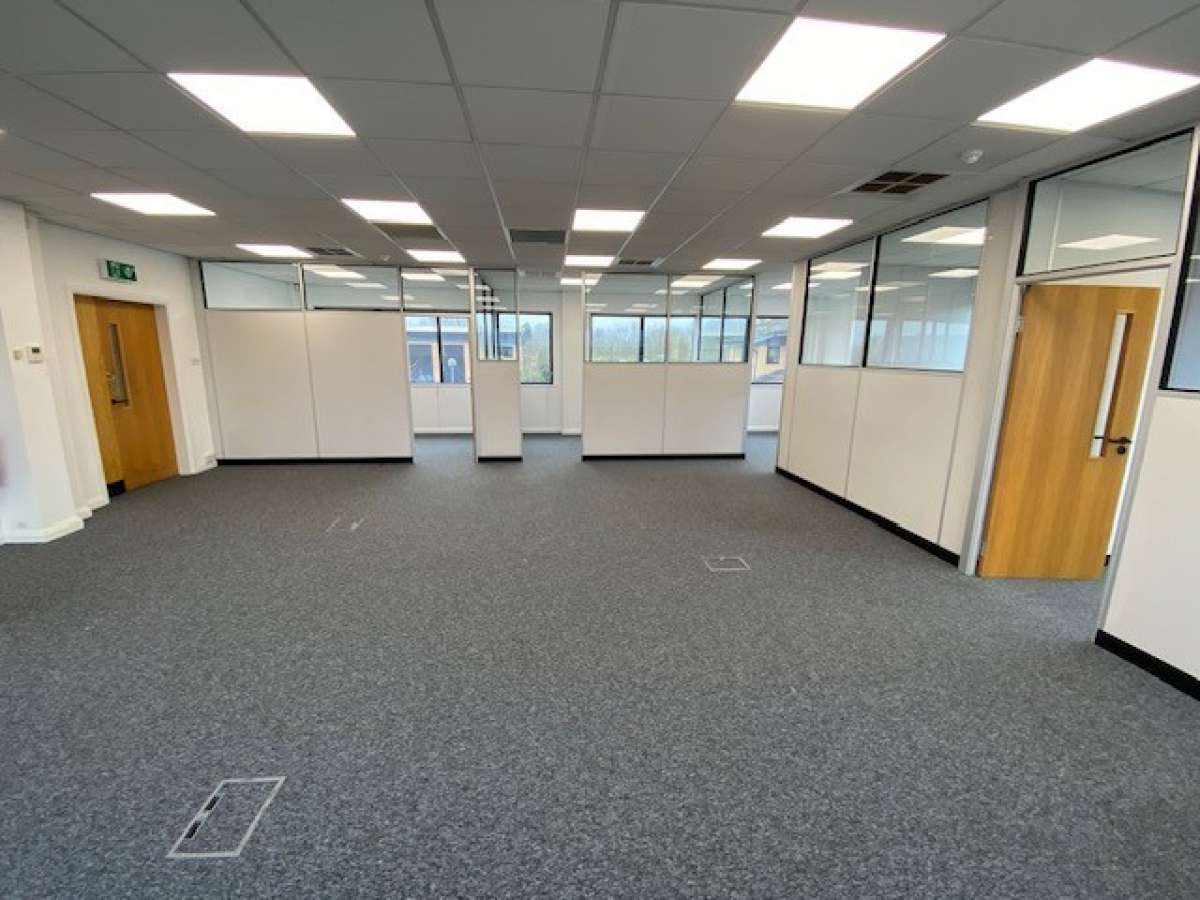 Office in St Neots - photo 3