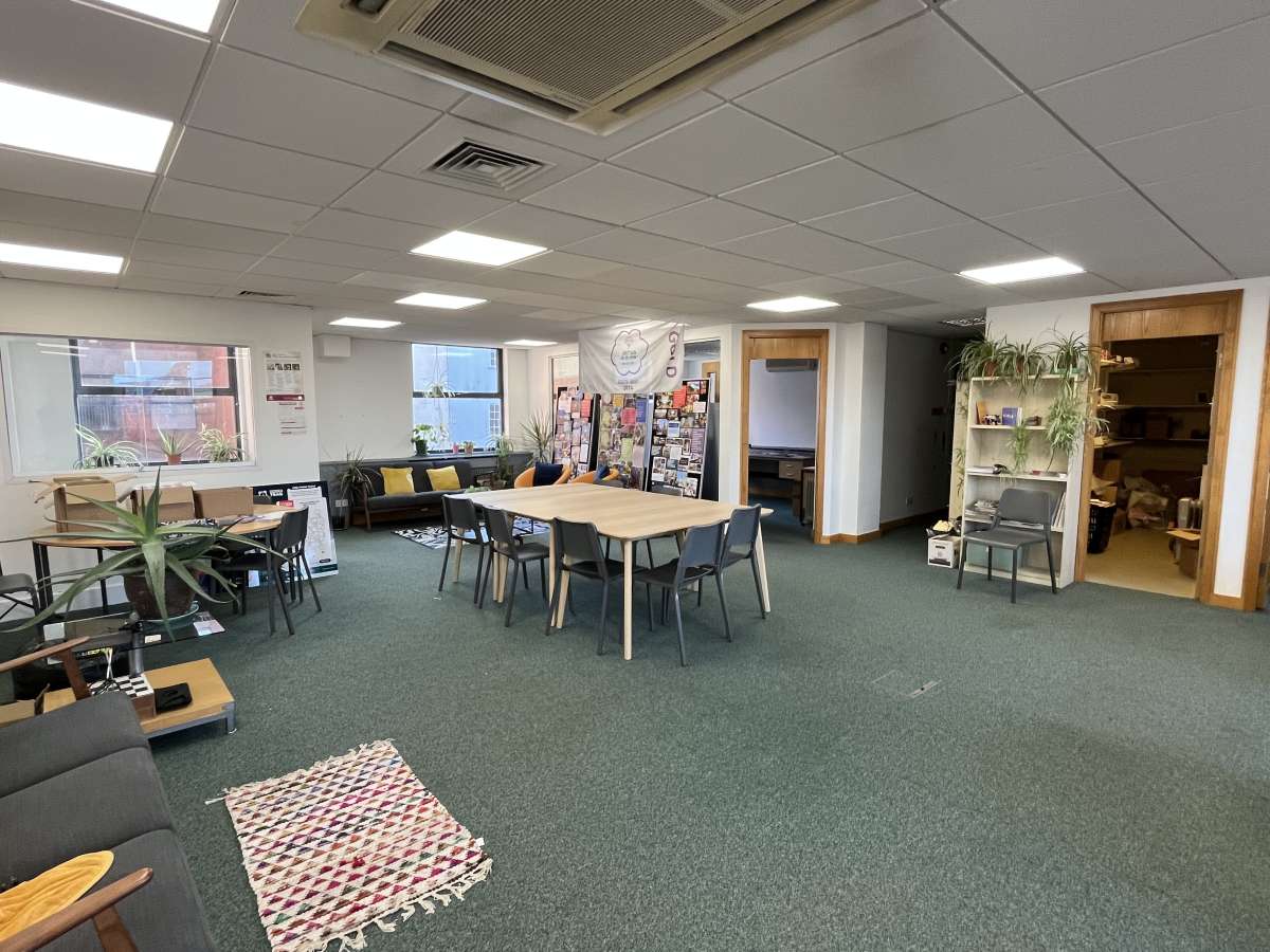 Office in Exeter - photo 4