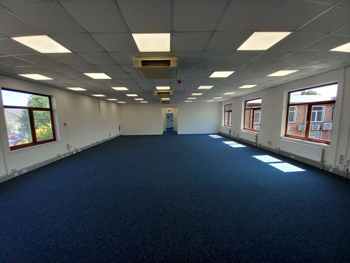 Office in Sawston - photo 4