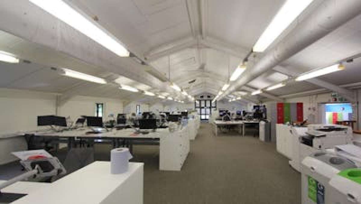 Office in Southampton - photo 2