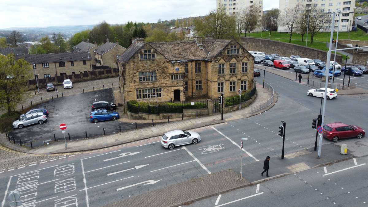 Office in Bradford - photo 2