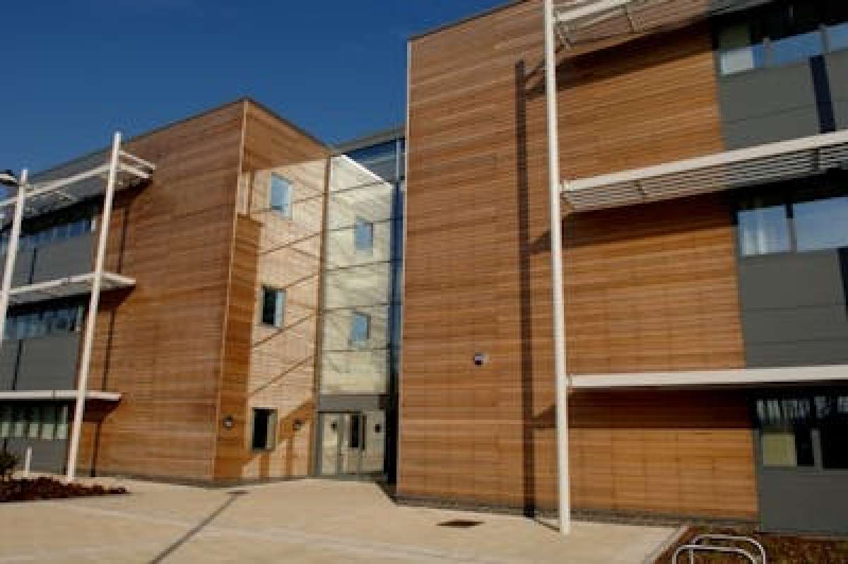 Office in Erith - photo 3