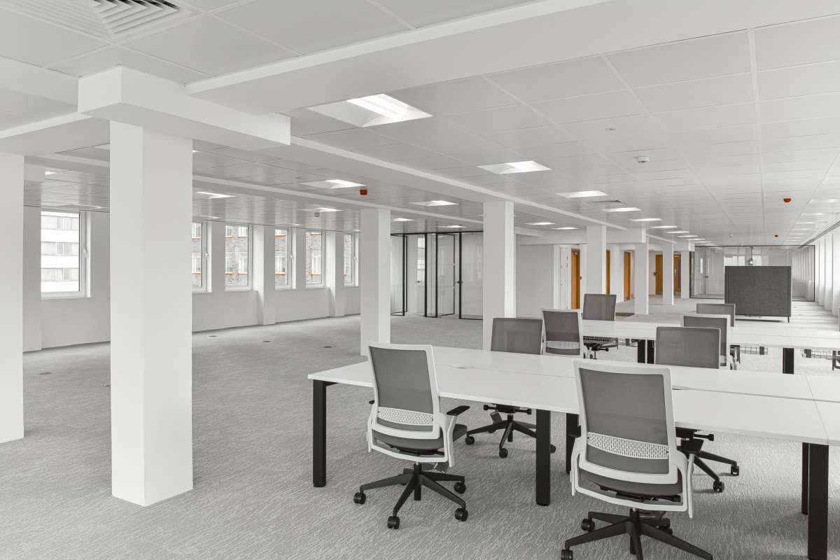 Office in Croydon - photo 2